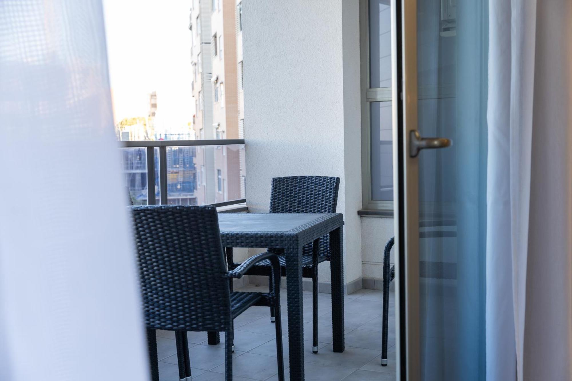 Guillman Suites Alicante Exterior foto